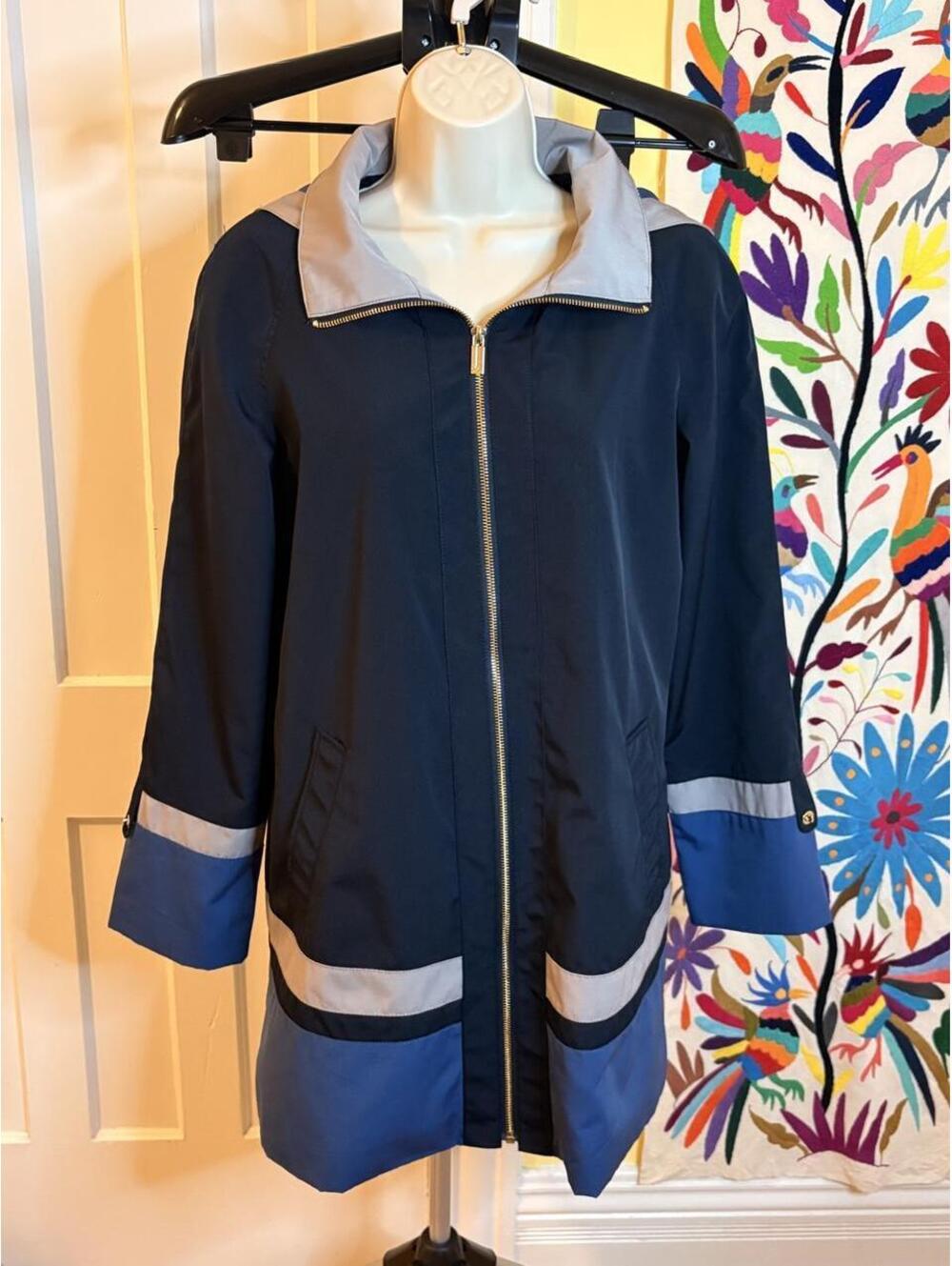 Jones New York navy blue jacket with light gray and light blue panels,